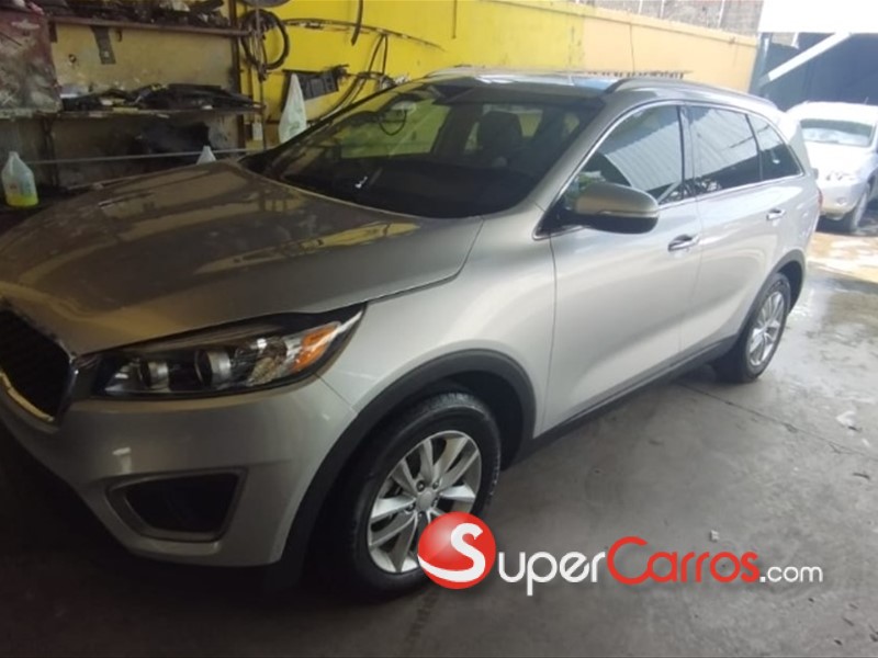 Kia Sorento LX 2016 1309067 SuperCarros