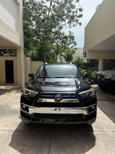 Toyota 4 Runner Limited