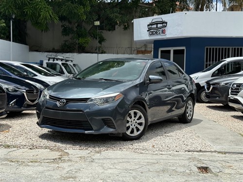 Toyota Corolla LE