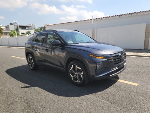 Hyundai Tucson SEL Plus