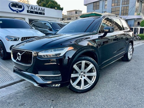 Volvo XC90 Momentum T6