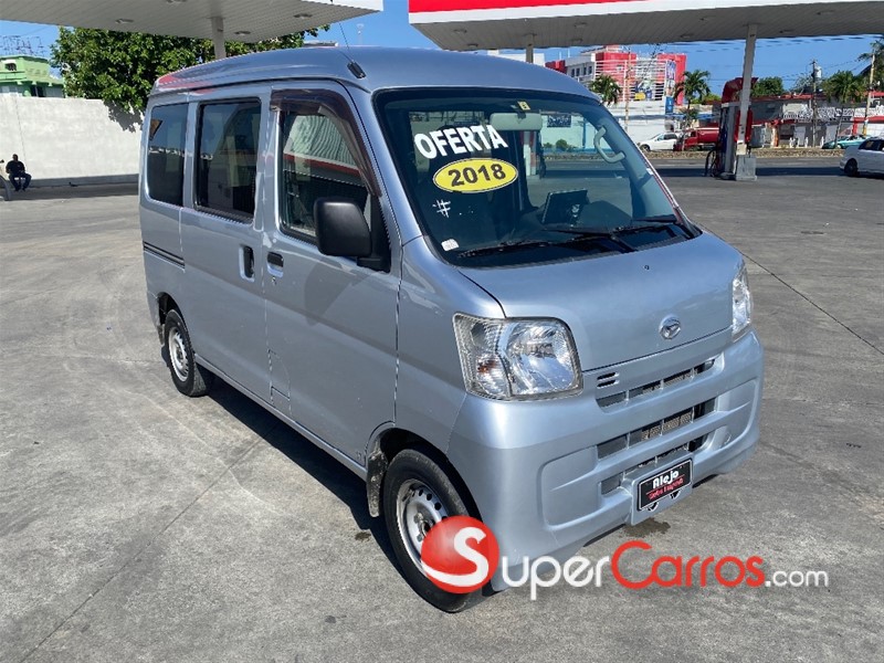 Daihatsu hijet 2018