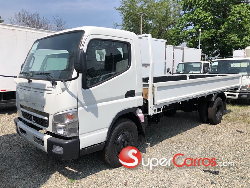 Mitsubishi Fuso Canter 2022 #1149527 - SuperCarros.com